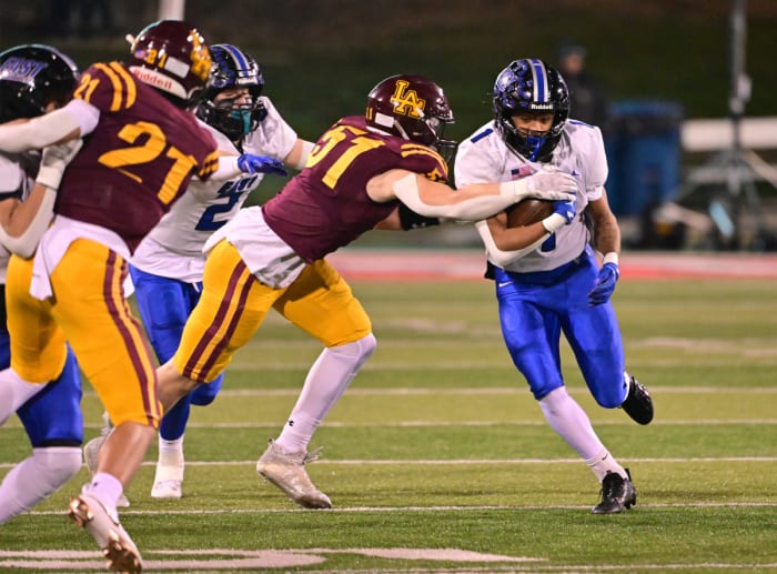 Loyola Academy Lincoln Way East Illinois 8A football November 25 2023 Tim Vizer 24620